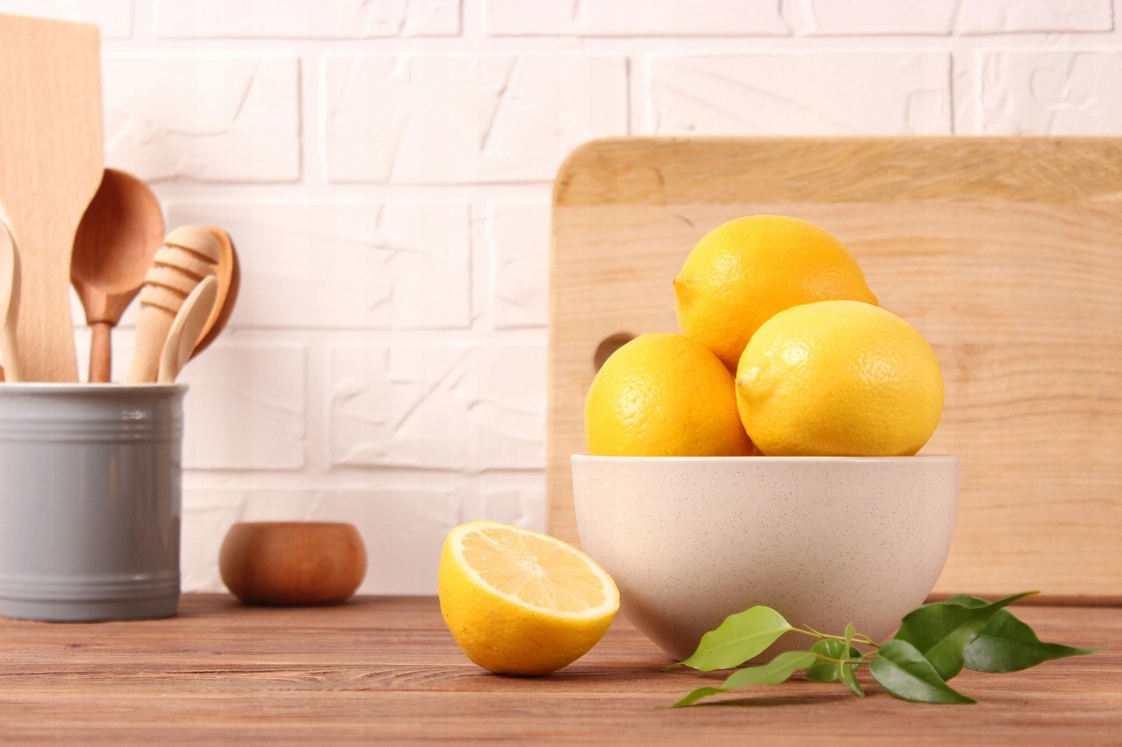 Ekland Napój herbaciany instant o smaku cytrynowym 300g