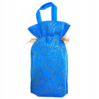 Niebieski worek prezentowy w serca 22x32 cm